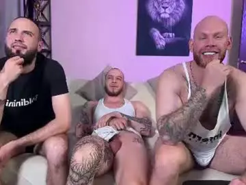 Chaturbate Live Porn of firebeard_