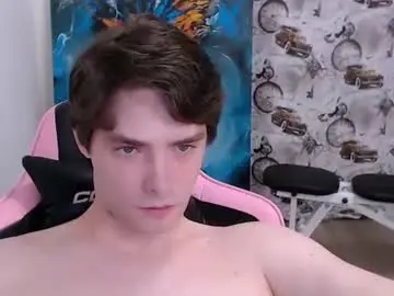 Chaturbate Free Porn Cam of dmitryromanov