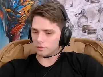 Chaturbate Free Porn Cam of dmitryromanov