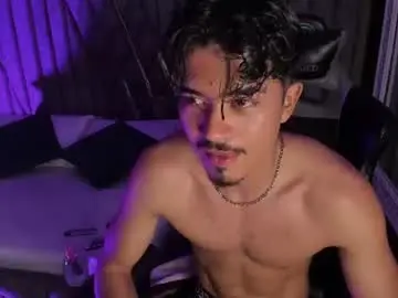 Chaturbate Live Sex Cam of nicolaikarav