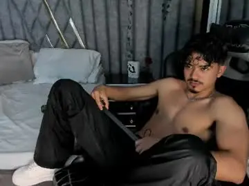 Chaturbate Best live sex cam show of nicolaikarav