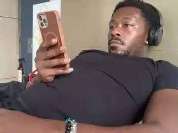 Chaturbate Live Sex Cam of urbandick5