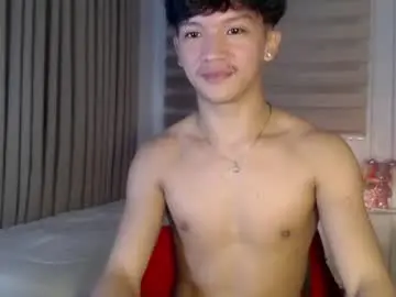Chaturbate Live Sex Cam of etherealboytoy4hire
