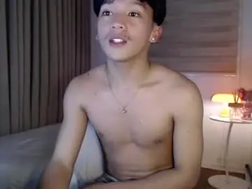 Chaturbate Sex Cam of etherealboytoy4hire