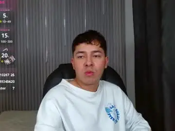 Chaturbate Watch Live Sex Cams of georgesmith_1