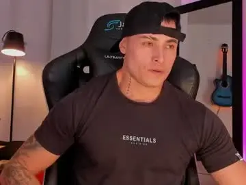 Chaturbate Live Sex Cam of connorsmith_26