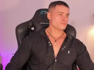 Chaturbate Watch Live Sex Cams of connorsmith_26
