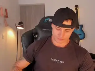 Chaturbate Best live sex cam show of connorsmith_26