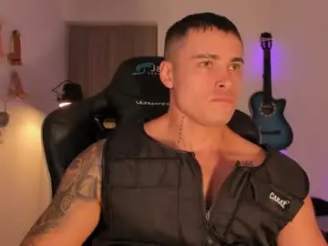 Chaturbate Free Live Porn of connorsmith_26