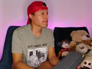 Chaturbate Free Porn Cam of littledicklatin