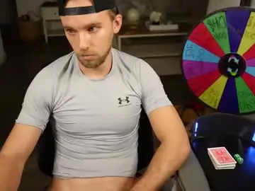 Chaturbate Sex Cam of troy_greenxo