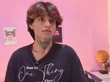 Chaturbate Sex Cam of bellamy_094