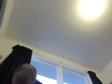 Chaturbate Best live sex cam show of dilf_4u