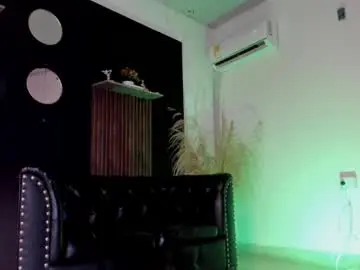 Chaturbate Free Porn Cam of titobell10