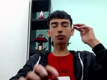 Chaturbate Sex Chat of ttimy_x_boy