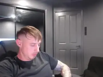 Chaturbate Live Sex Cam of beelzebubxo