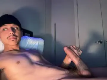 Chaturbate Nude Webcam of xmomentumx
