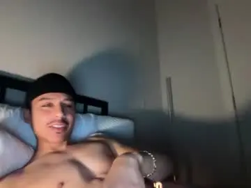 Chaturbate Adult Video Chat of xmomentumx