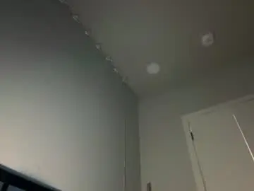 Chaturbate Free Porn Cam of xmomentumx
