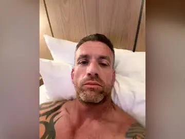 Chaturbate Live Sex of youwantus69