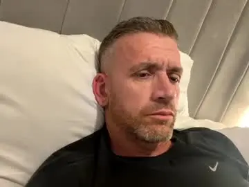 Chaturbate Live Porn of youwantus69