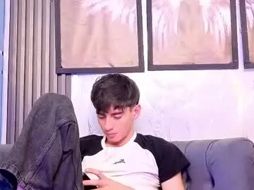 Chaturbate Free Live Porn of demian_hot99