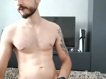 Chaturbate Watch Live Sex Cams of adrianohunt