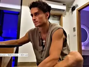Chaturbate Free Live Porn of atreyon