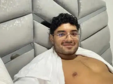 Chaturbate Free Live Porn of bdever7