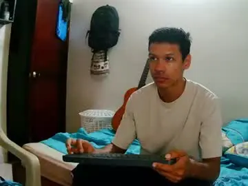 Chaturbate Sex Cam of master_cospi96