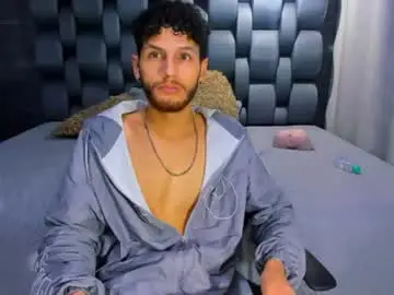 Chaturbate Adult Video Chat of chris_grey2