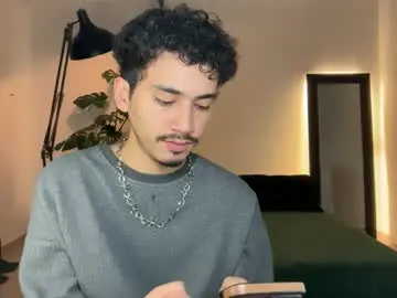 Chaturbate Sex Chat of noah_and_steven