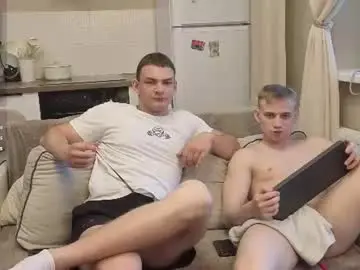 Chaturbate Free Porn Cam of holiday_boys