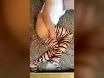 Chaturbate Sex Chat of lilcockinhand