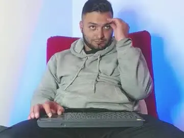 Chaturbate Best live sex cam show of robert_leroy