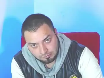 Chaturbate Sex Cam of robert_leroy