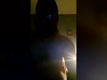 Chaturbate Sex Cam of kinkyelectro202441