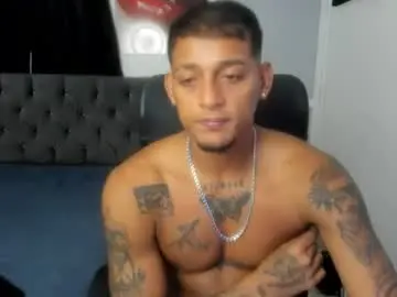 Chaturbate Live Sex Cam of slim_master12