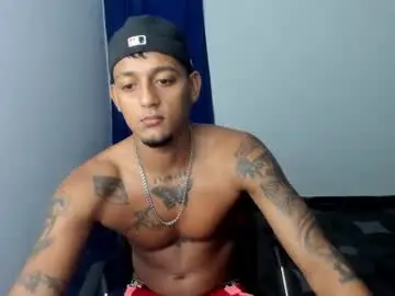 Chaturbate Live Sex Cam of slim_master12