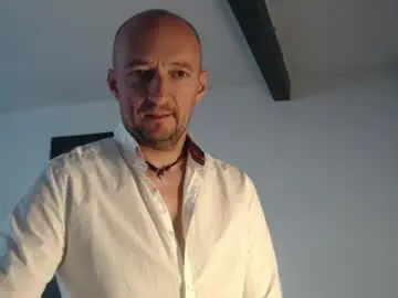 Chaturbate Free Live Porn of nordicrunner76