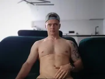 Chaturbate Best live sex cam show of pashka_x