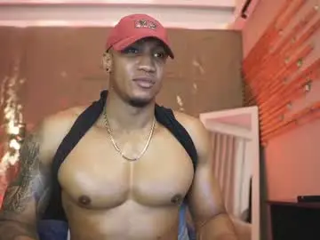 Chaturbate Live Sex of logan_varela