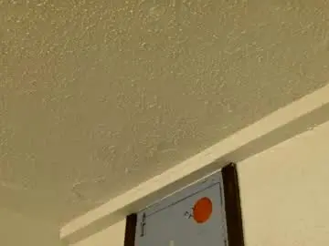 Chaturbate Live Porn of wyattfans_
