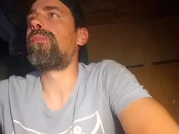 Chaturbate Best live sex cam show of hung_horny_brit