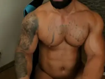 Chaturbate Nude Webcam of jaxonhunk