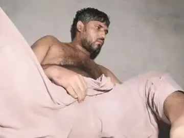 Chaturbate Watch Live Sex Cams of hairybouy264541