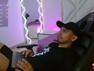 Chaturbate Live Sex of samm_tay1