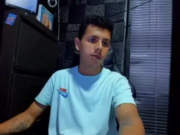 Chaturbate Free Porn Cam of g_lincoln