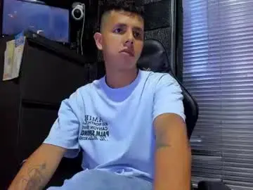 Chaturbate Live Sex of g_lincoln