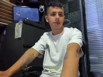 Chaturbate Nude Webcam of g_lincoln